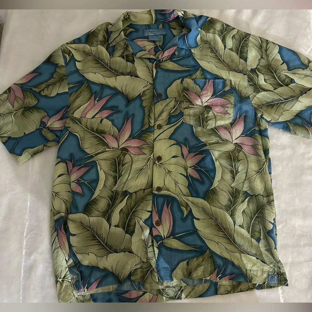 Bermuda Bay Silk Hawaiian Shirt Large - Picture 9 of 10